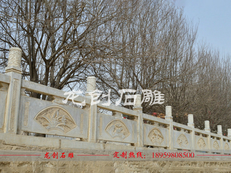 石雕護河欄桿用什么材質比較好？